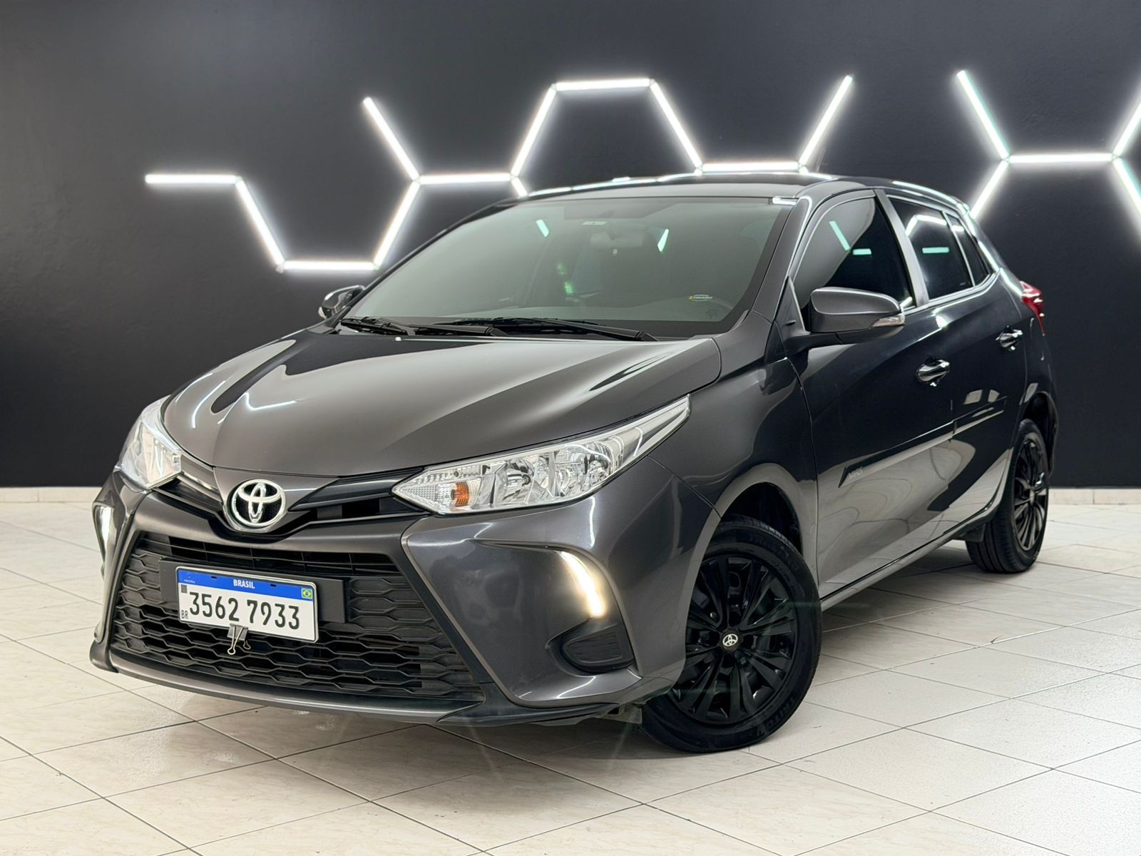 Toyota Yaris Ha Xl15 2025